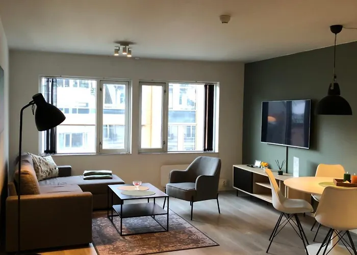 Flott Leilighet Midt I Tromso Sentrum Med 5 Voksne Sengeplasser