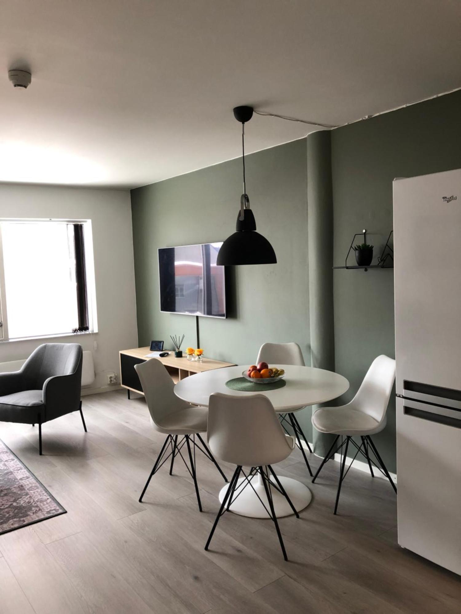 Flott Midt I Sentrum Med 5 Voksne Sengeplasser Leilighet *