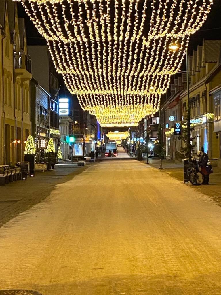 Flott Midt I Sentrum Med 5 Voksne Sengeplasser *